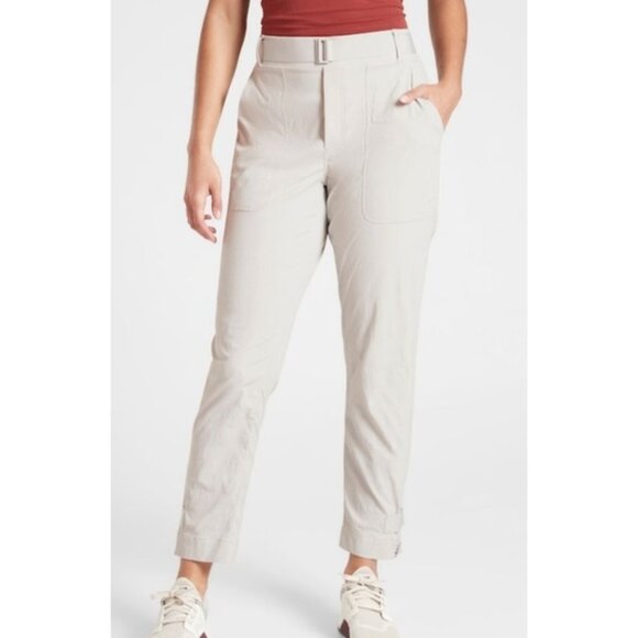 NWT Athleta Trekkie Belted Birch Gray Pant-sz 14